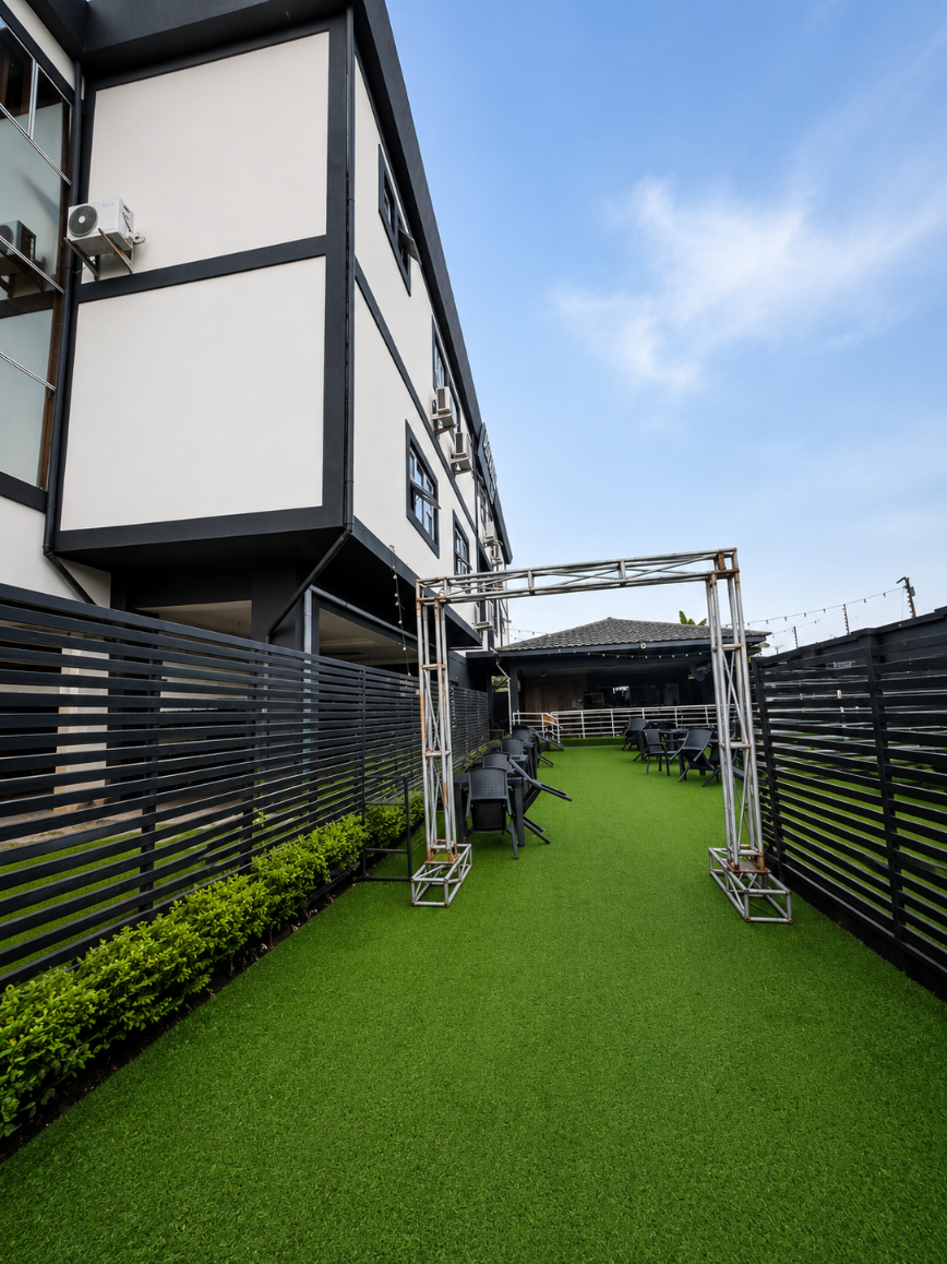 Experience Luxury, Comfort & Exceptional Hospitality